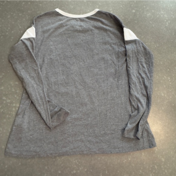 Abercrombie & Fitch Girl’s Top - Picture 2 of 5